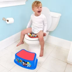 Disney Mickey Mouse Step Stool -Disney GUEST 91a6e2e6 a8a9 49b9 8b1b 18c679821055