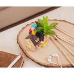 Silver Buffalo Disney And Pixar Up House 5-Inch Ceramic Mini Planter With Artificial Succulent -Disney GUEST aed02de5 e14a 4d59 96ef b6317ab34606