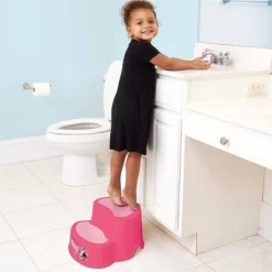 Disney Minnie Mouse 2-Tier Step Stool -Disney GUEST f0f75b65 5b99 489c 8291 741cf2bd6c80