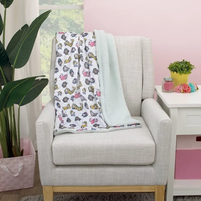 Disney Princess Super Soft Baby Reversible Blanket With Sherpa - Black 5 Disney Princess Super Soft Baby Reversible Blanket With Sherpa - Black - Image 3